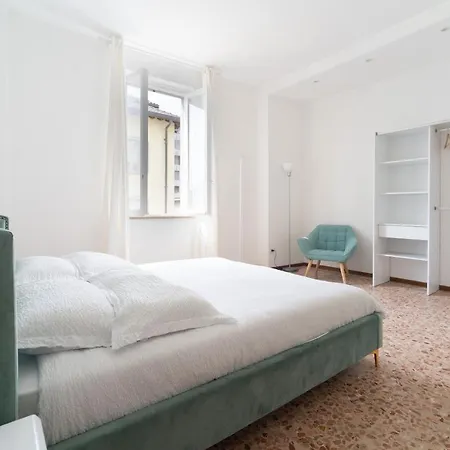 Spacious - 4 Bedrooms And 3 Bathrooms Apartment
