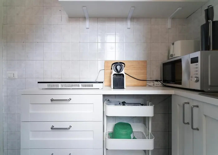 Spacious - 4 Bedrooms And 3 Bathrooms アパート *